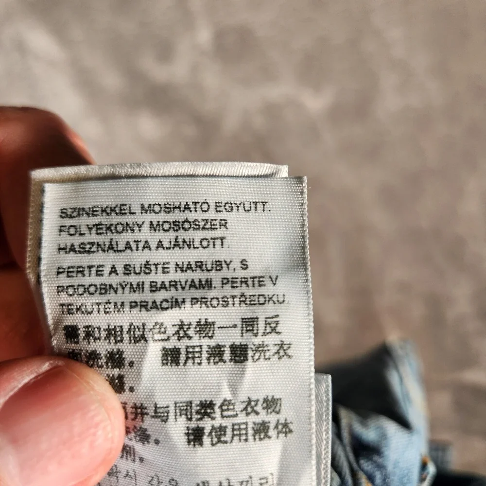 Levis levi 541