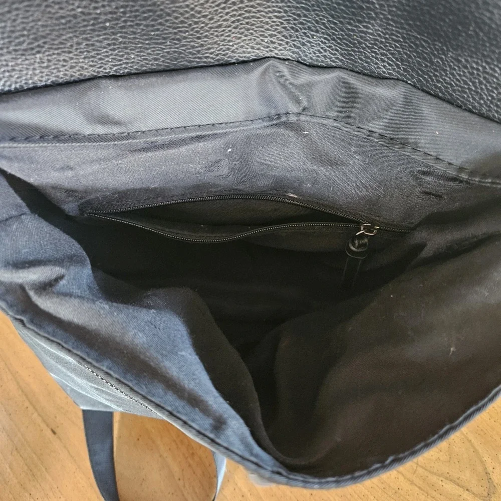 Botkier pre loved