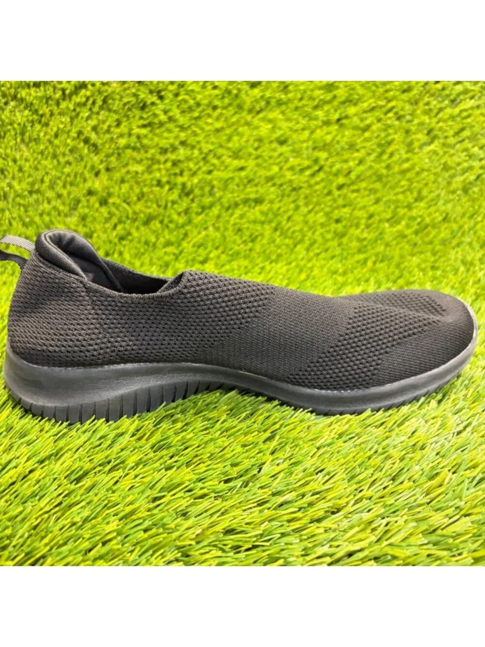 Skechers please review