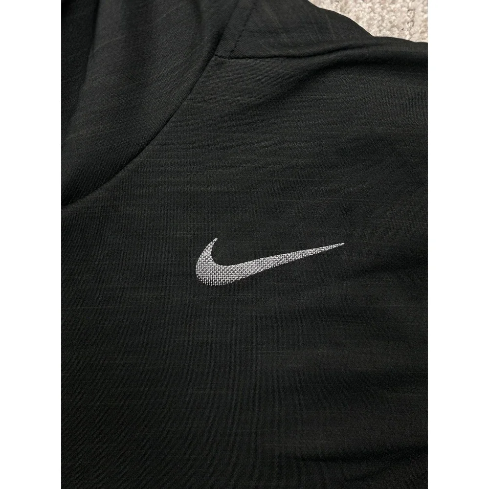 Nike breathe men
