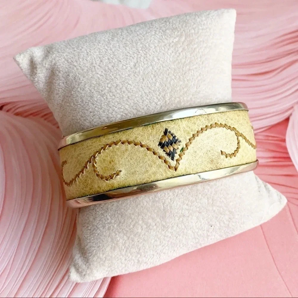 Handmade Distressed Leather Cuff Bracelet Cowboy Western‎ Style