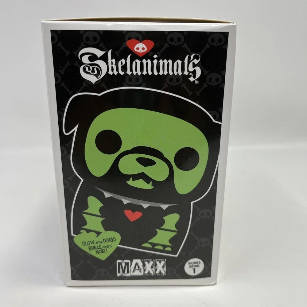 Skelanimals Maxx Glow in the Dark Vinyl Figure Series 1 Collectible BRAND NEW