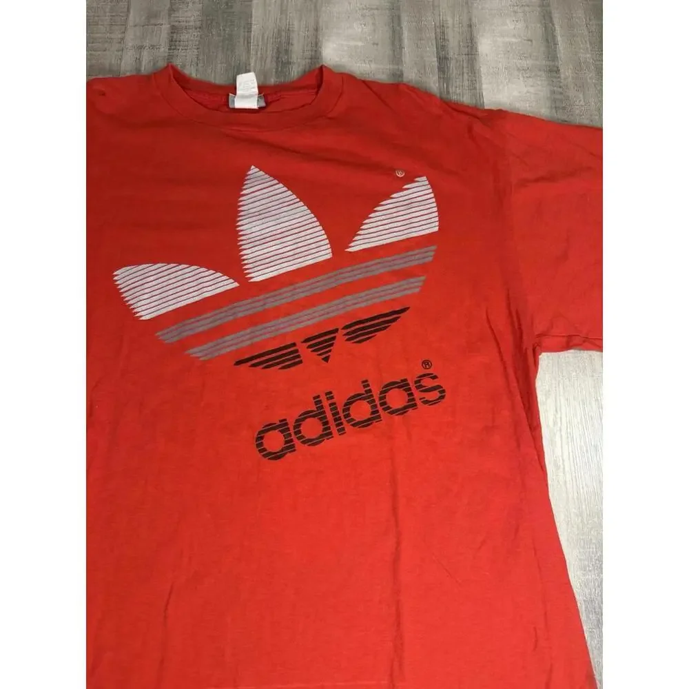 adidas vintage trefoil