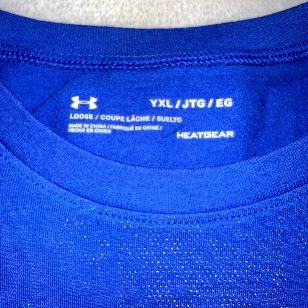 Under Armour excellent