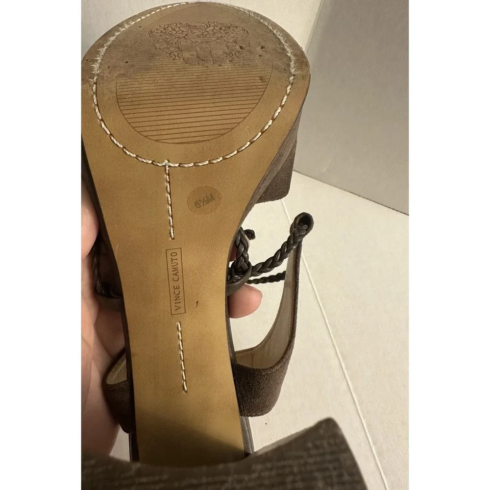 Vince Camuto vince camuto