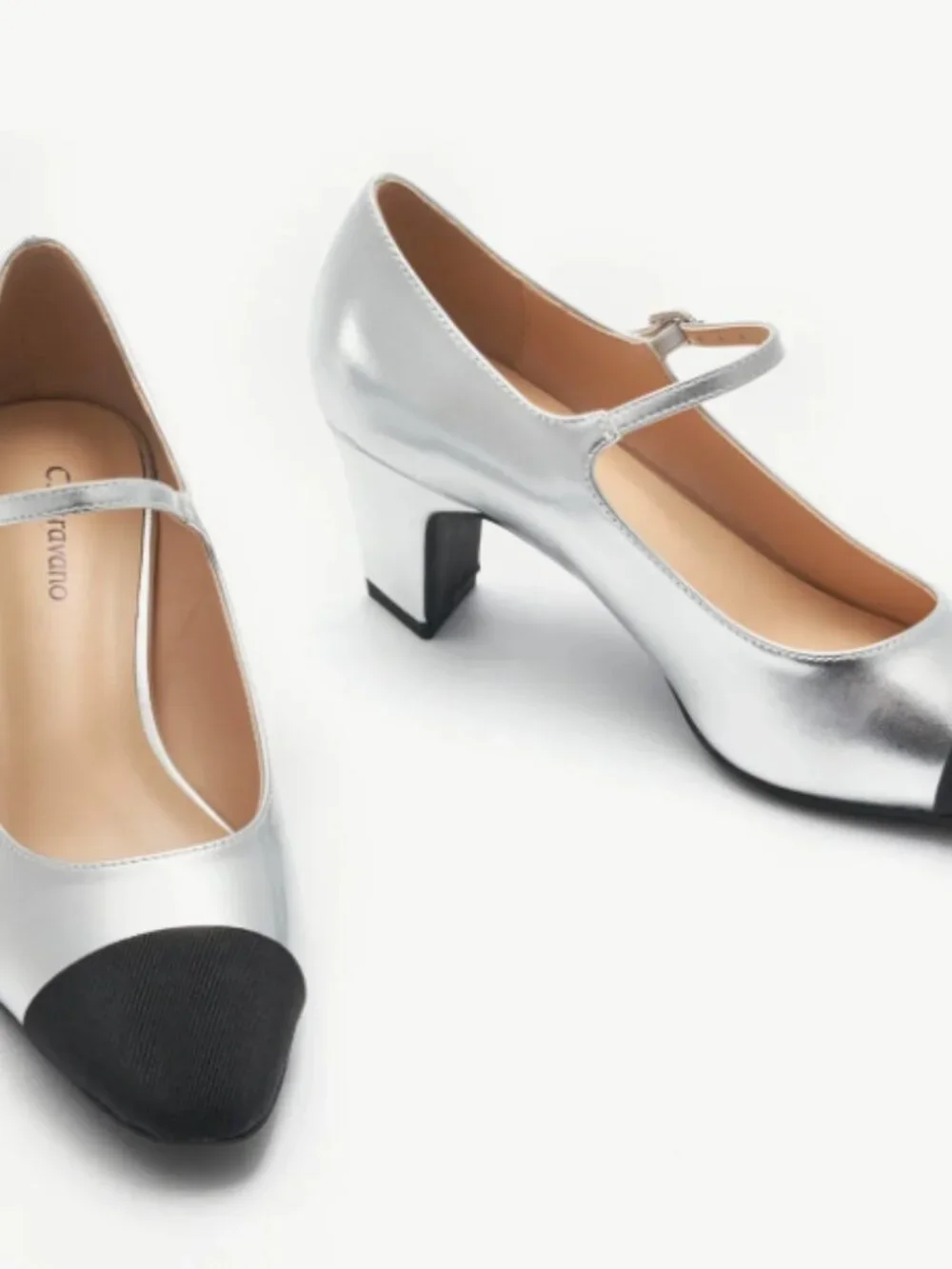 Stuart Weitzman glossy patent
