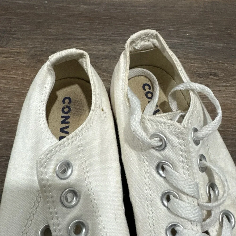Converse this piece