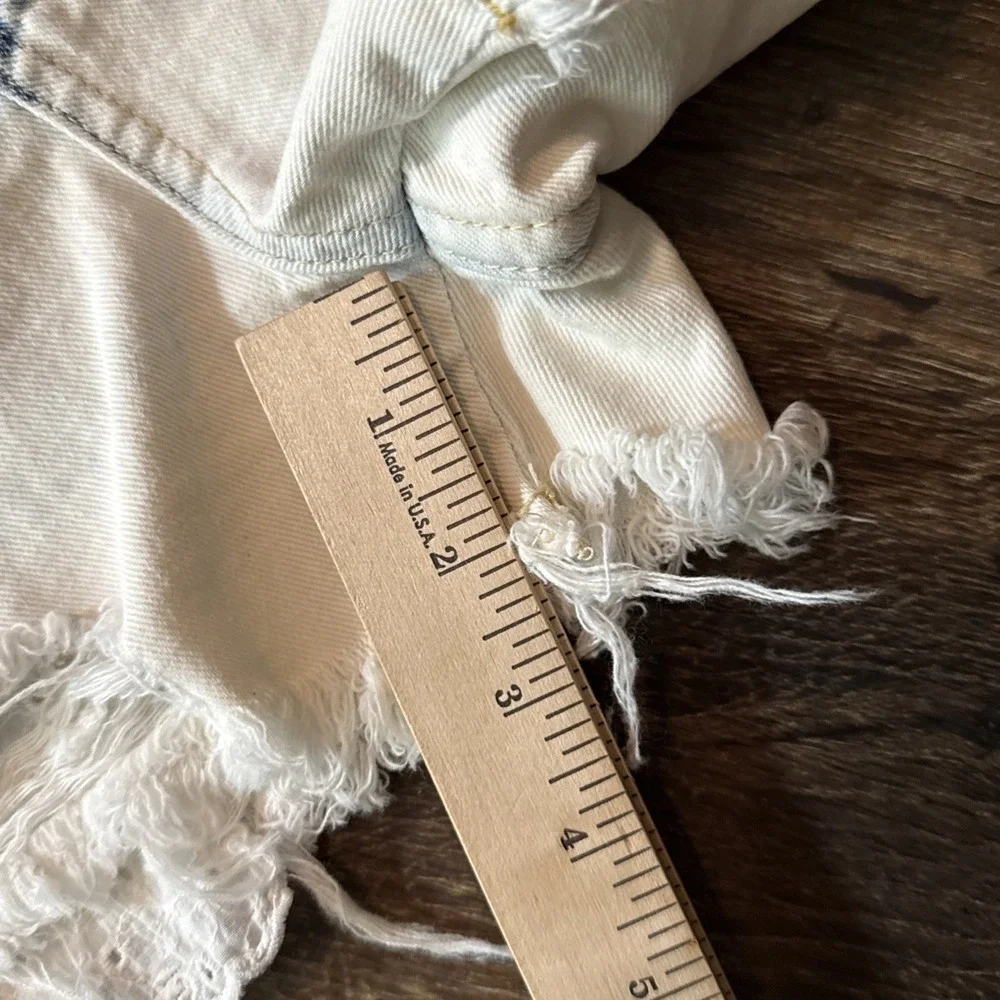 Free People owned ships business