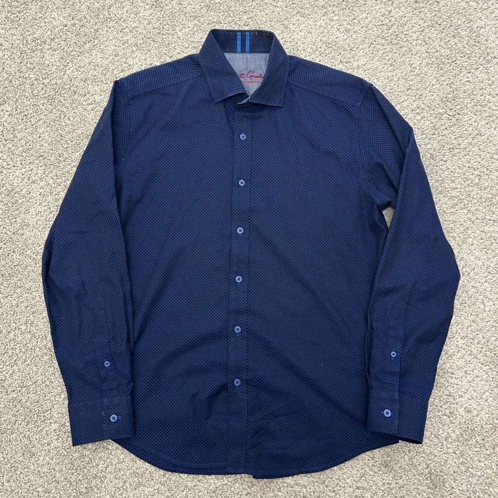 Robert Graham Button Up Shirt Size Medium Navy‎ Blue Geometric Tailored Fit