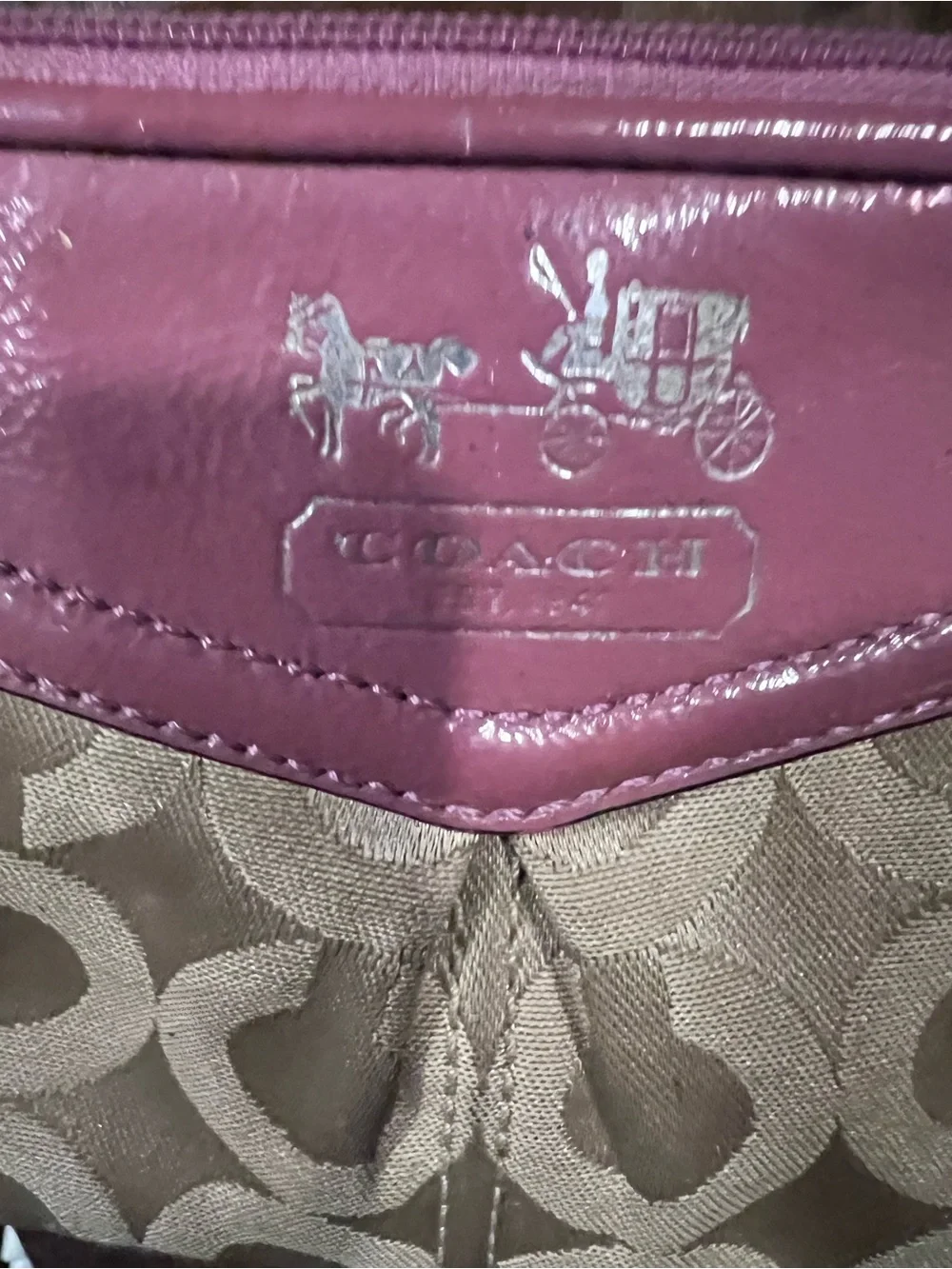 Coach wristlet signature