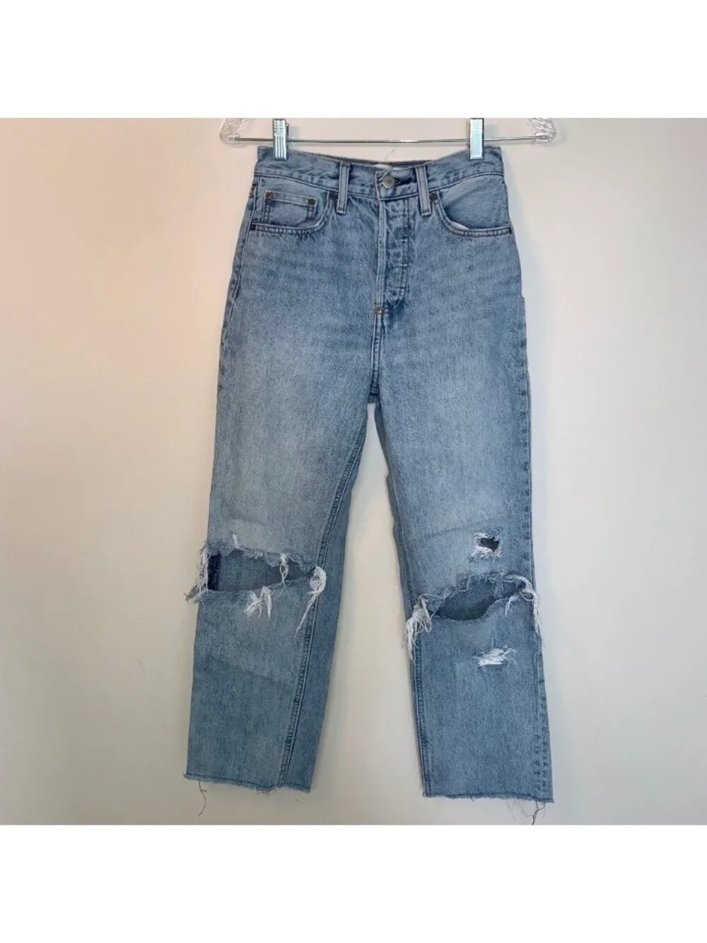 Aritzia very good