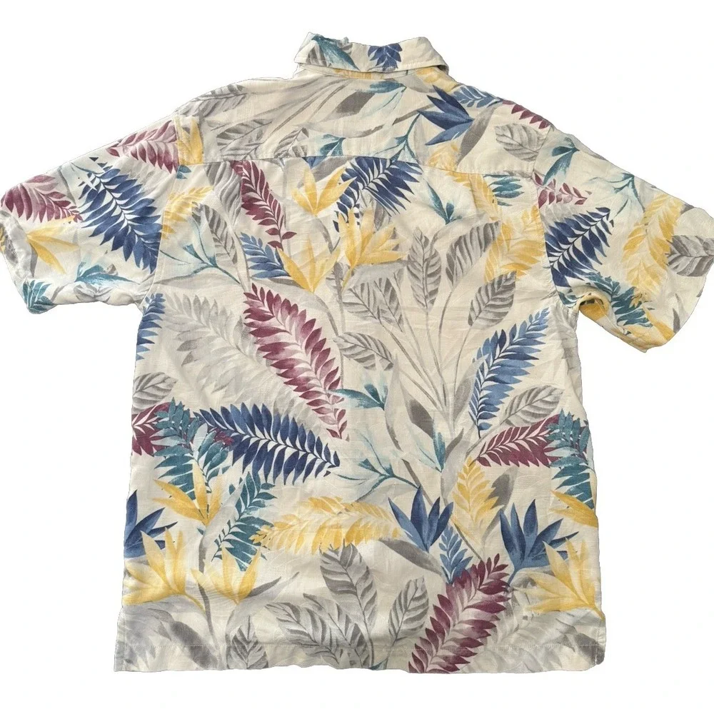 Tommy Bahama features while hawaiian