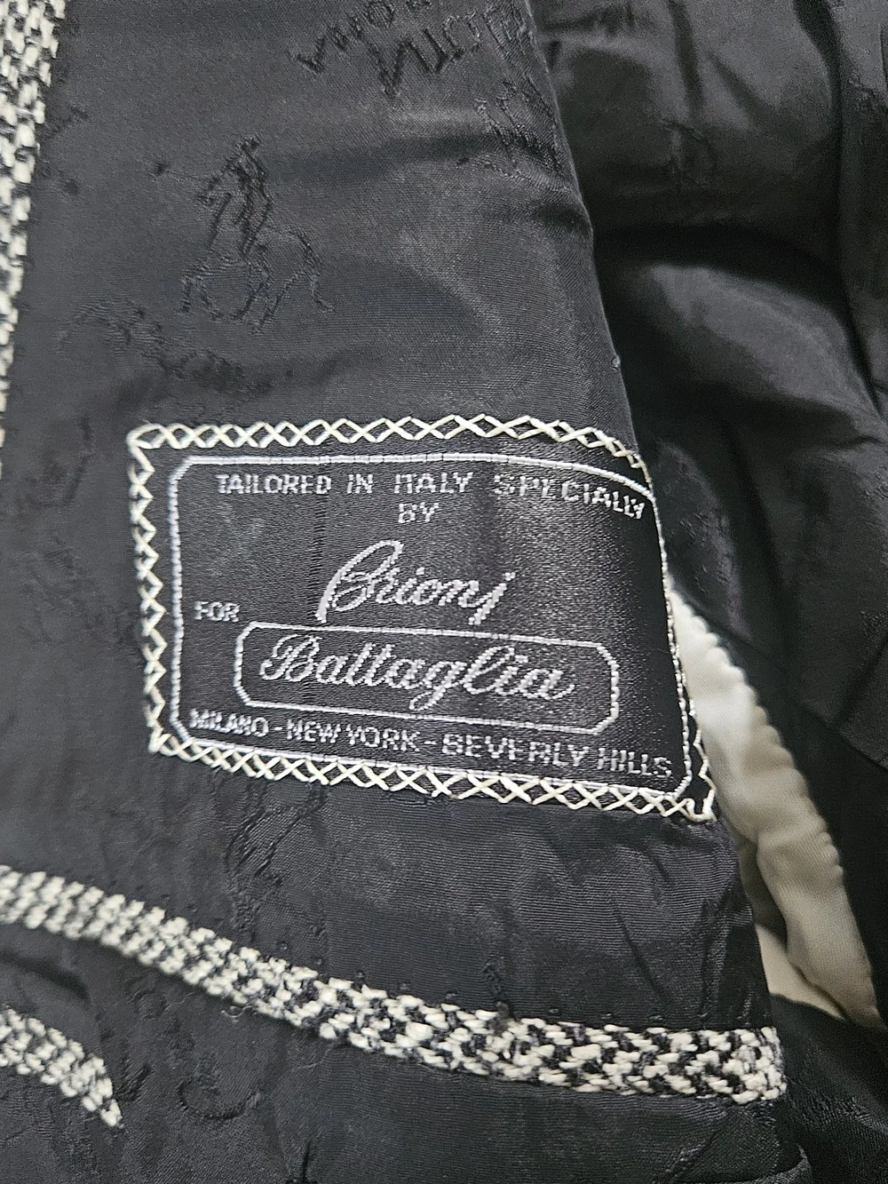 Brioni classic tailored