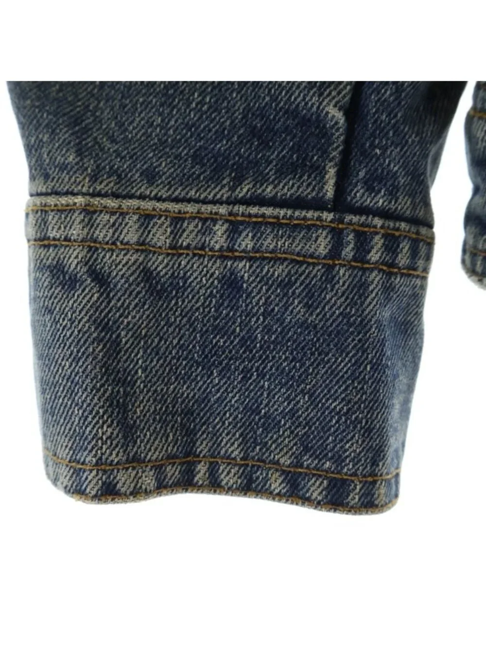 Dolce & Gabbana good authenticity hem