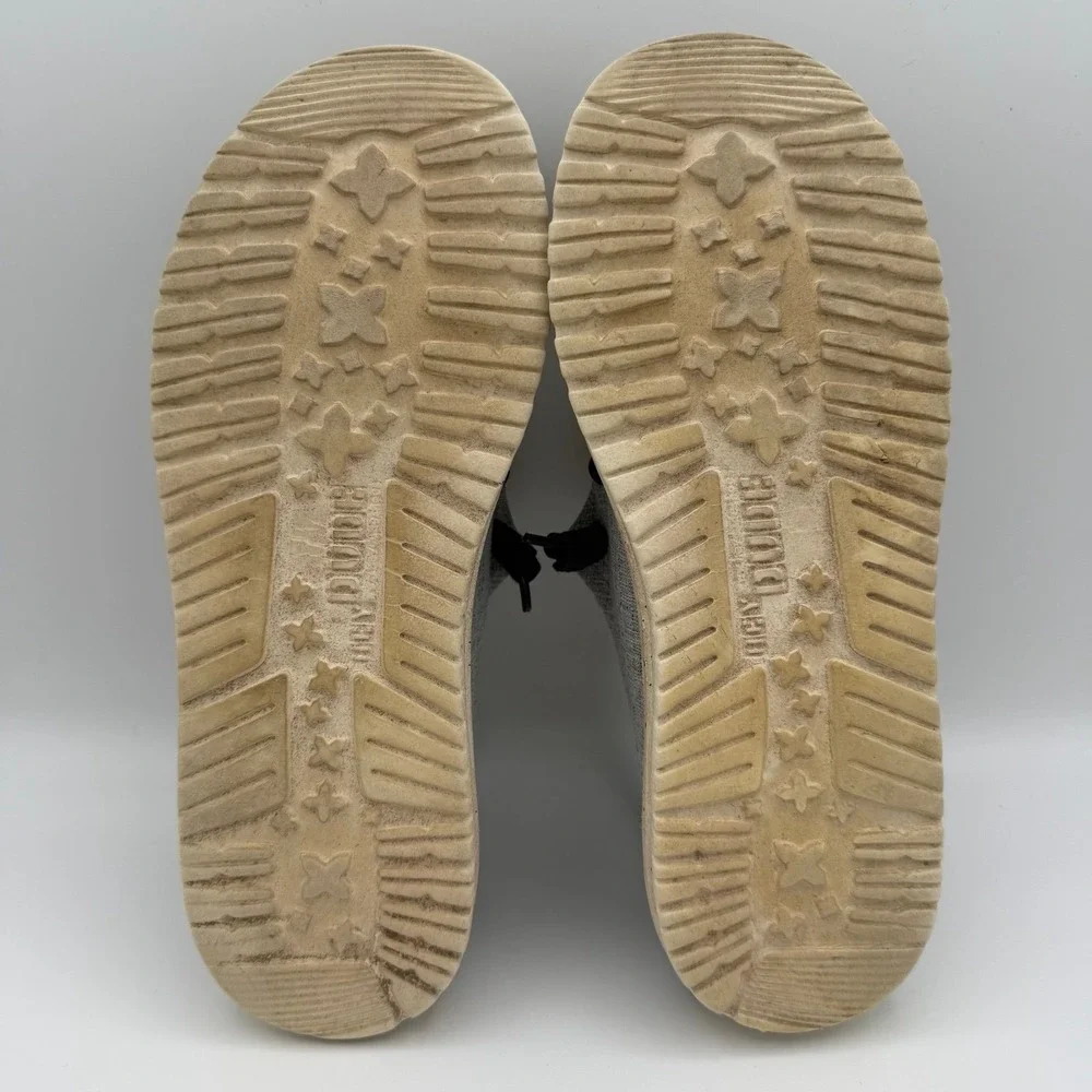 Hey Dude Shoes like new