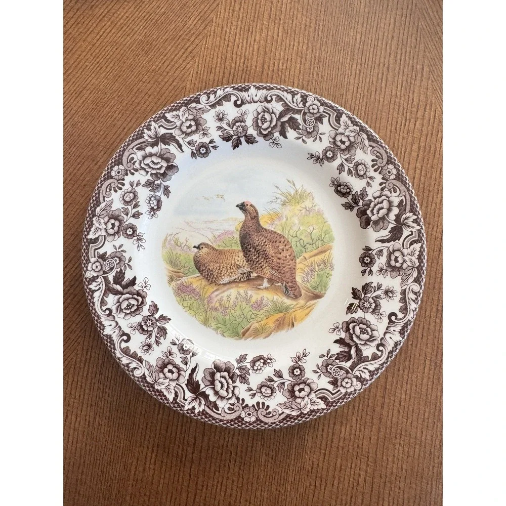 Spode set appear