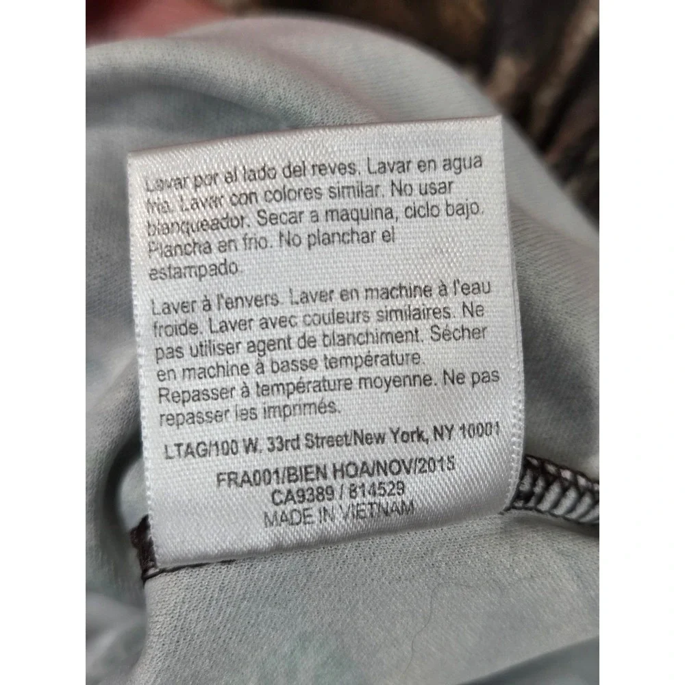 Carhartt shirt girls