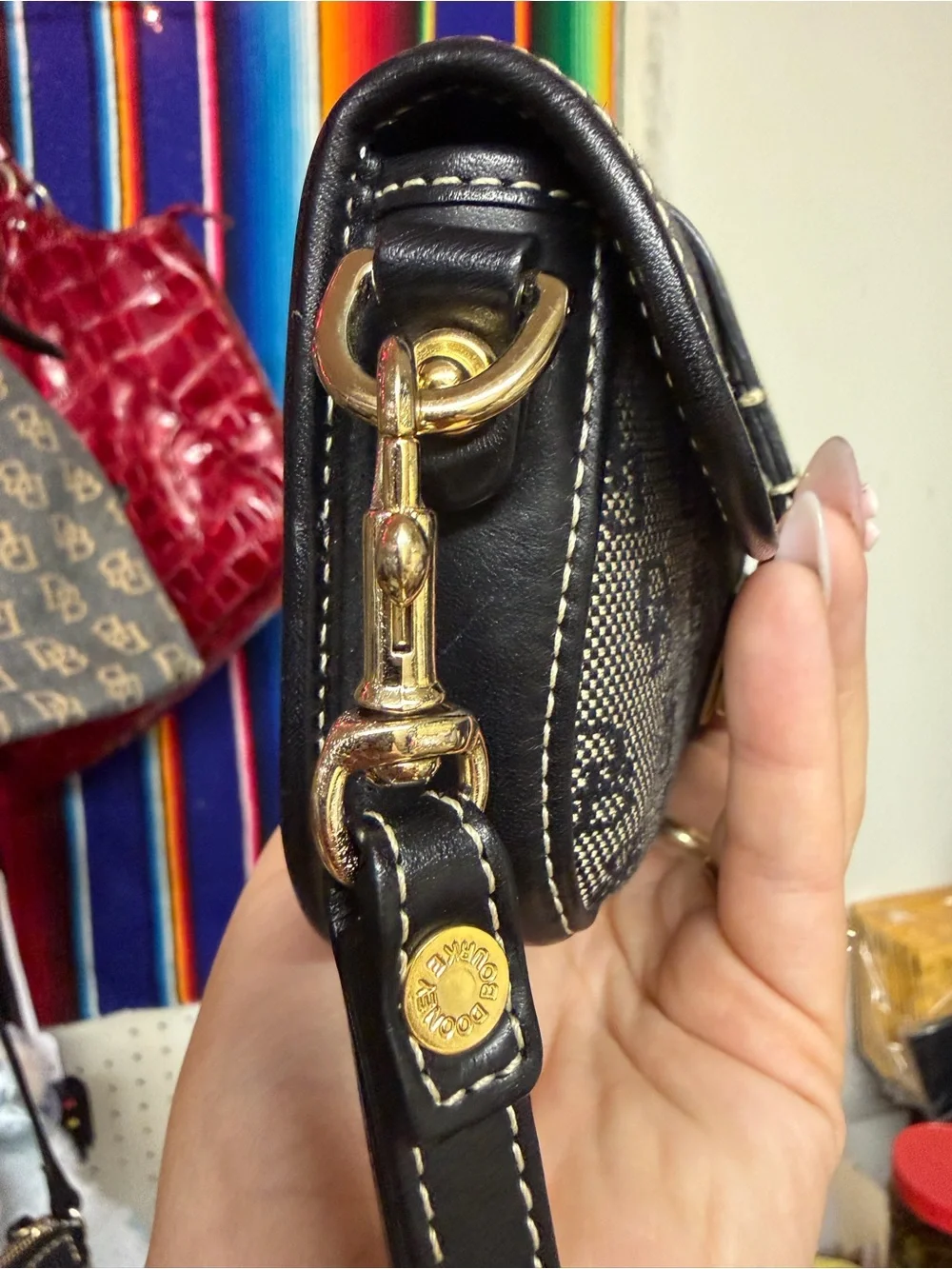 Dooney & Bourke compact dooney