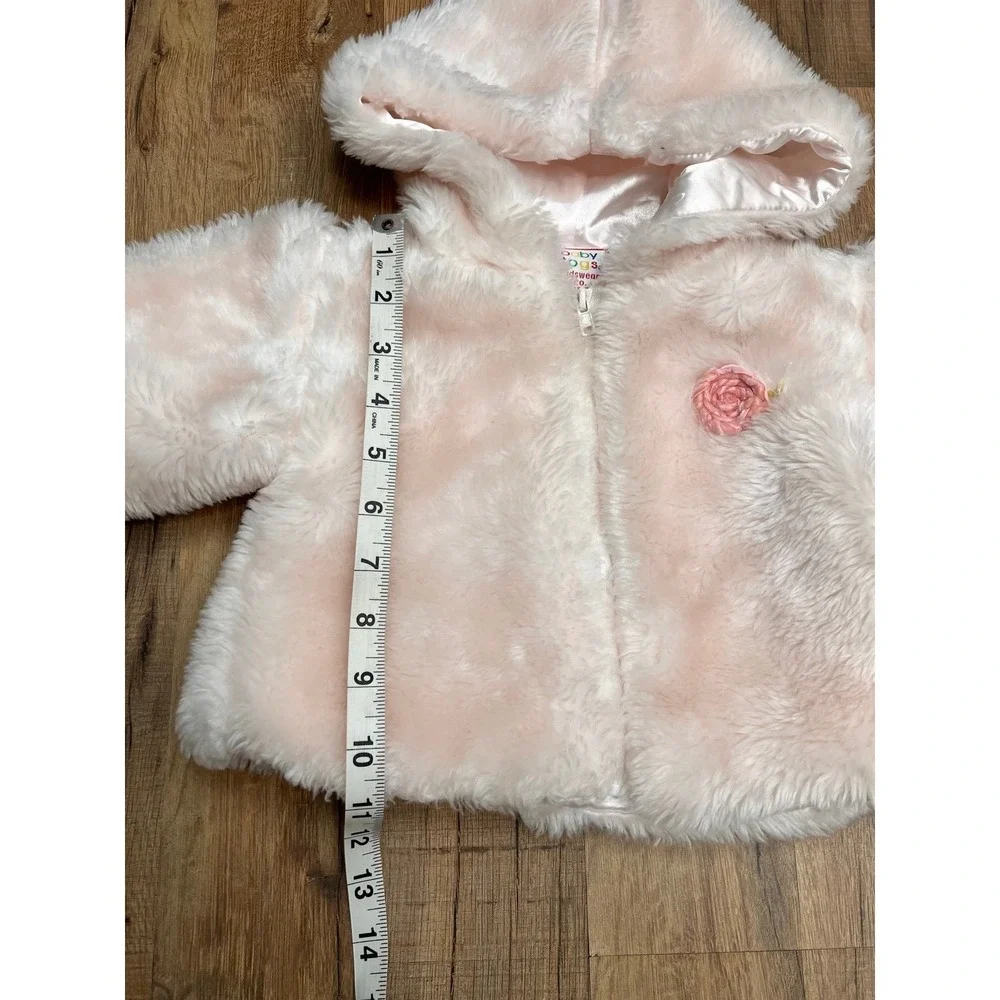 Baby Togs closure see perfect