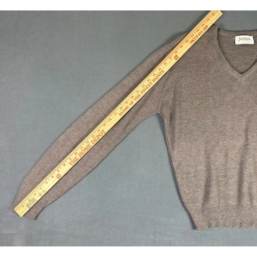 Jantzen item sweater
