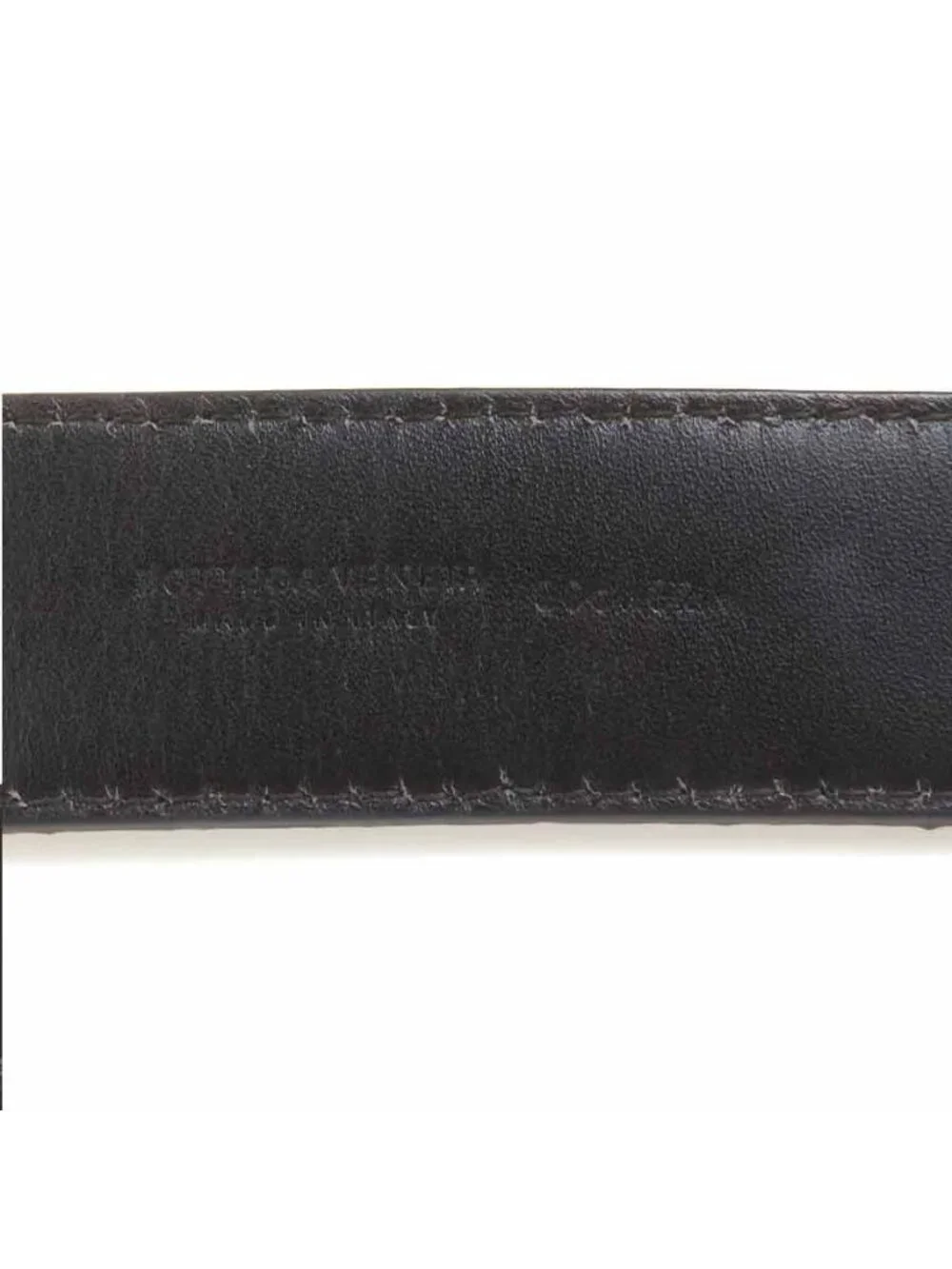 Bottega Veneta item status