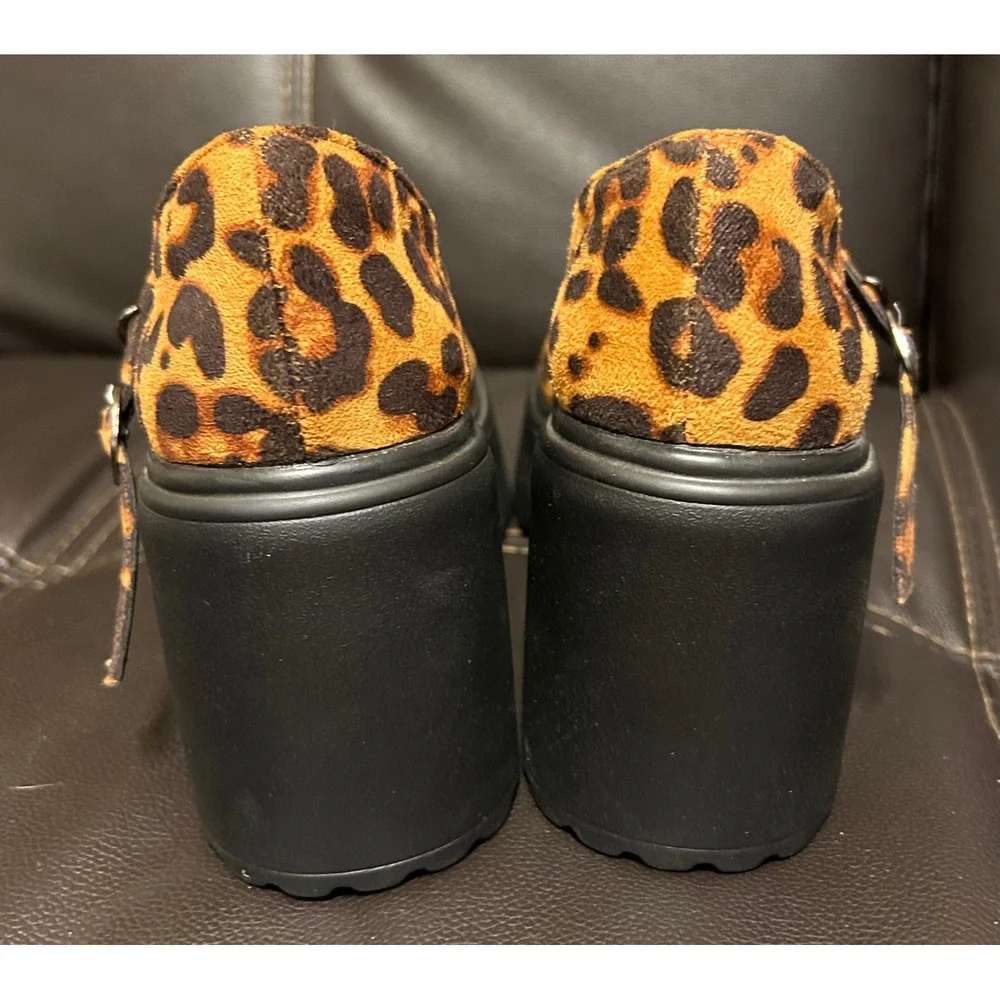 N/A nwot leopard