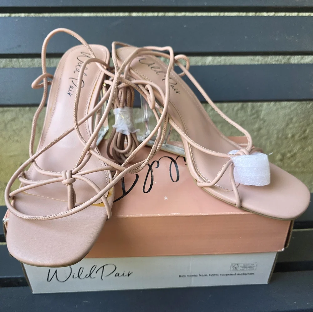 Wild Pair step out