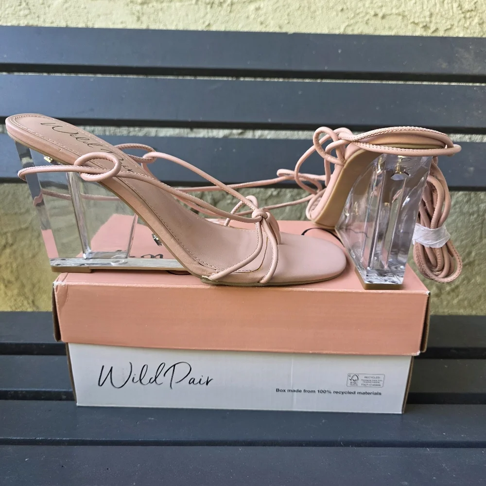 Wild Pair step out