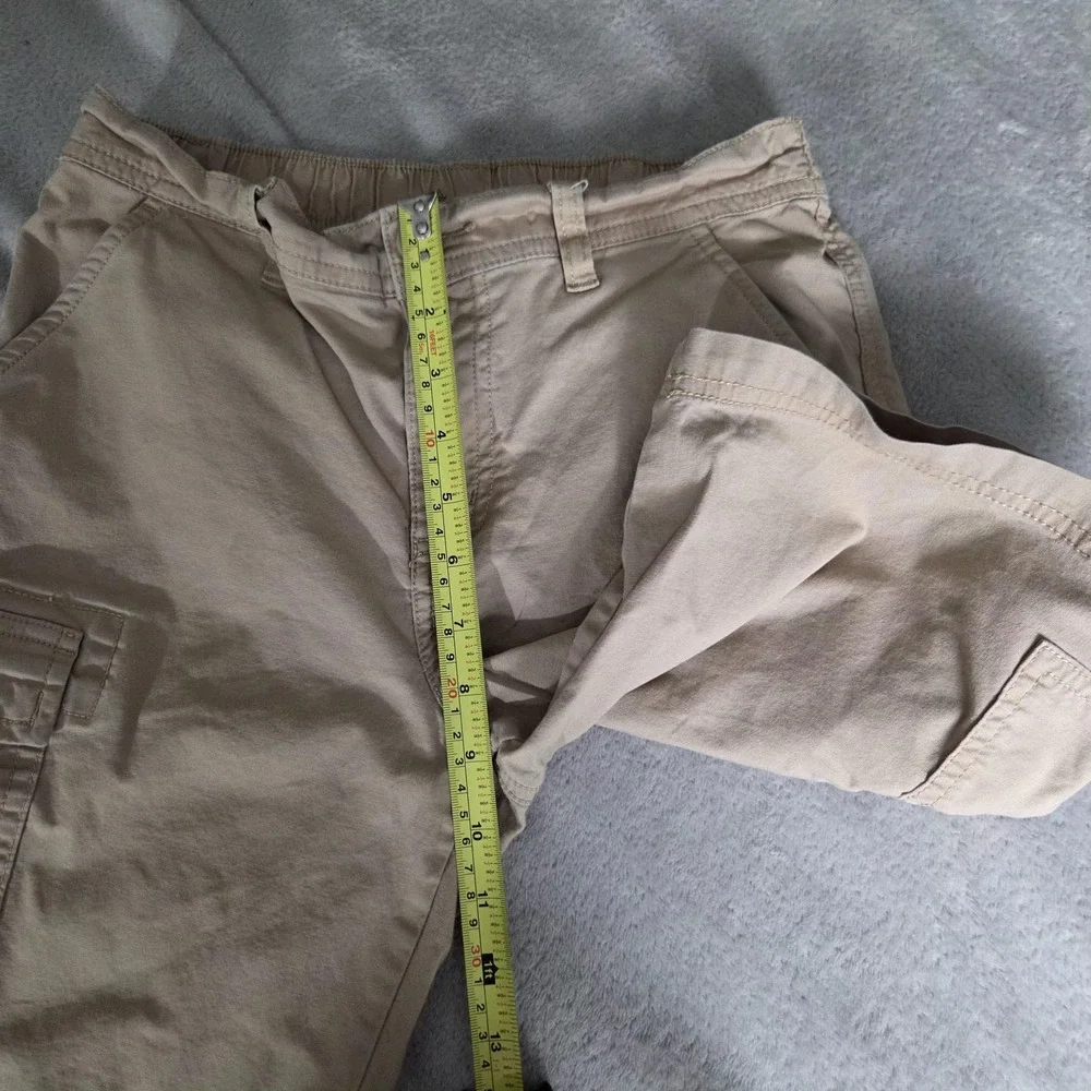 Art Class Shorts Boys 10-12 Beige Cargo Twill Elastic Waist Zip Pockets Casual