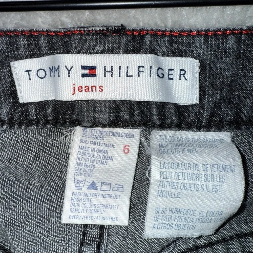 Tommy Hilfiger this product