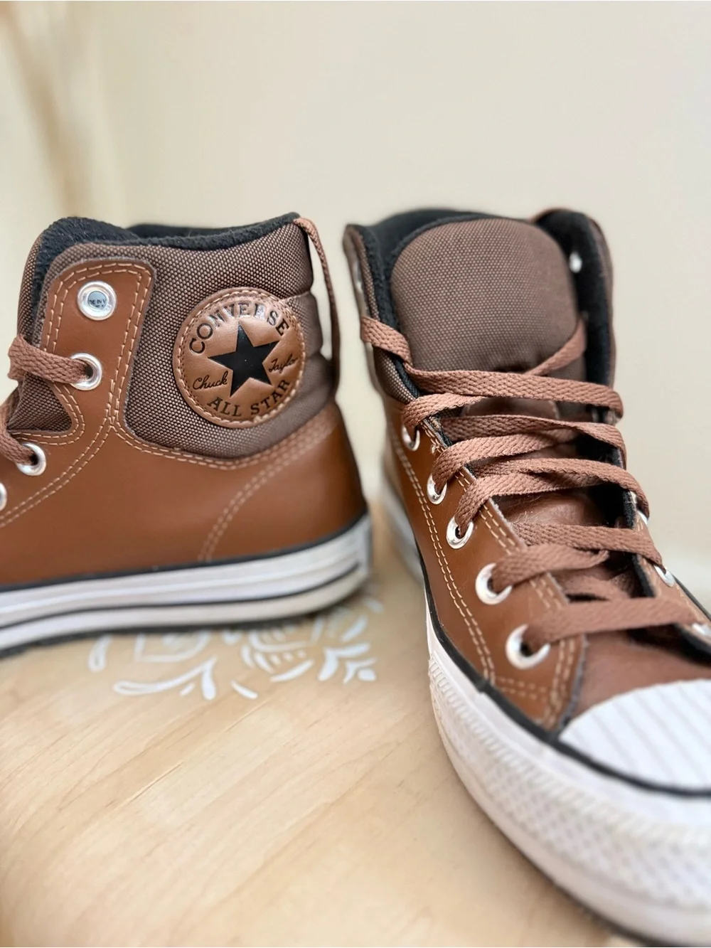 Converse All Stars outfits cushioned collar