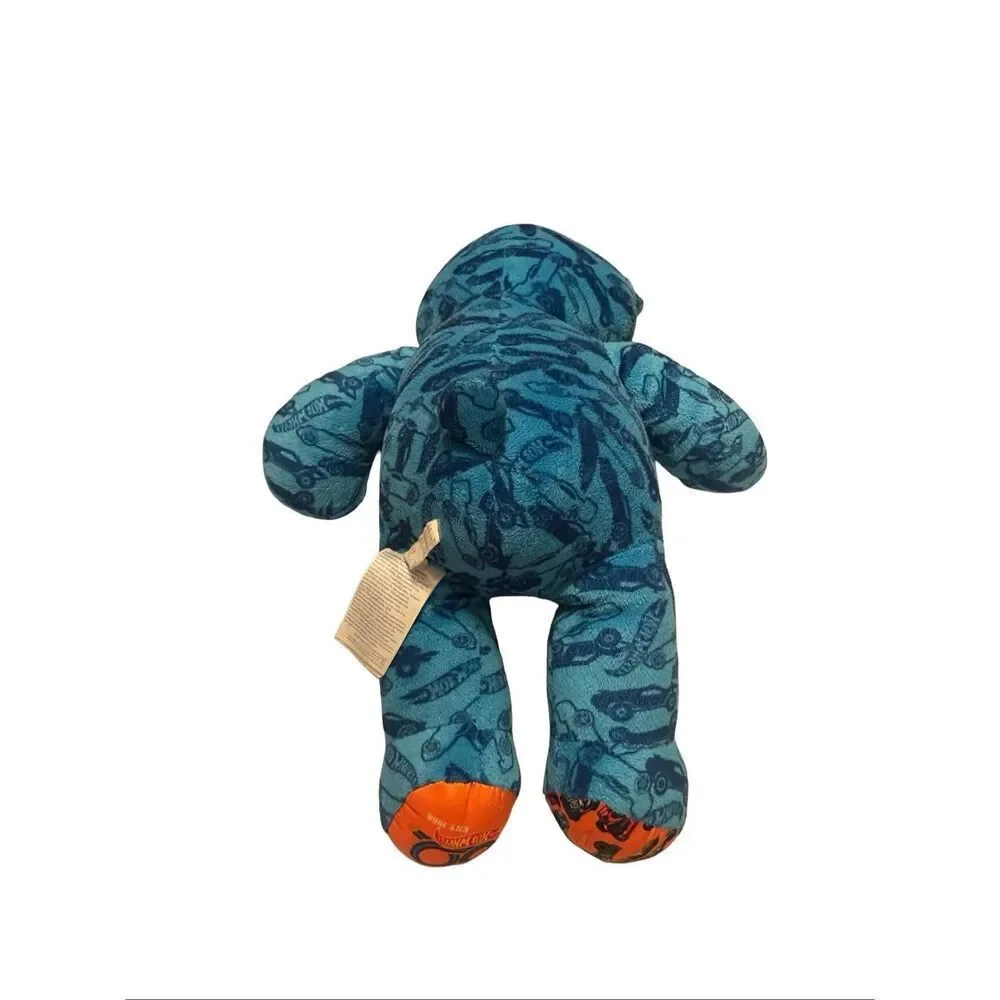 Build-A-Bear enthusiast character pre