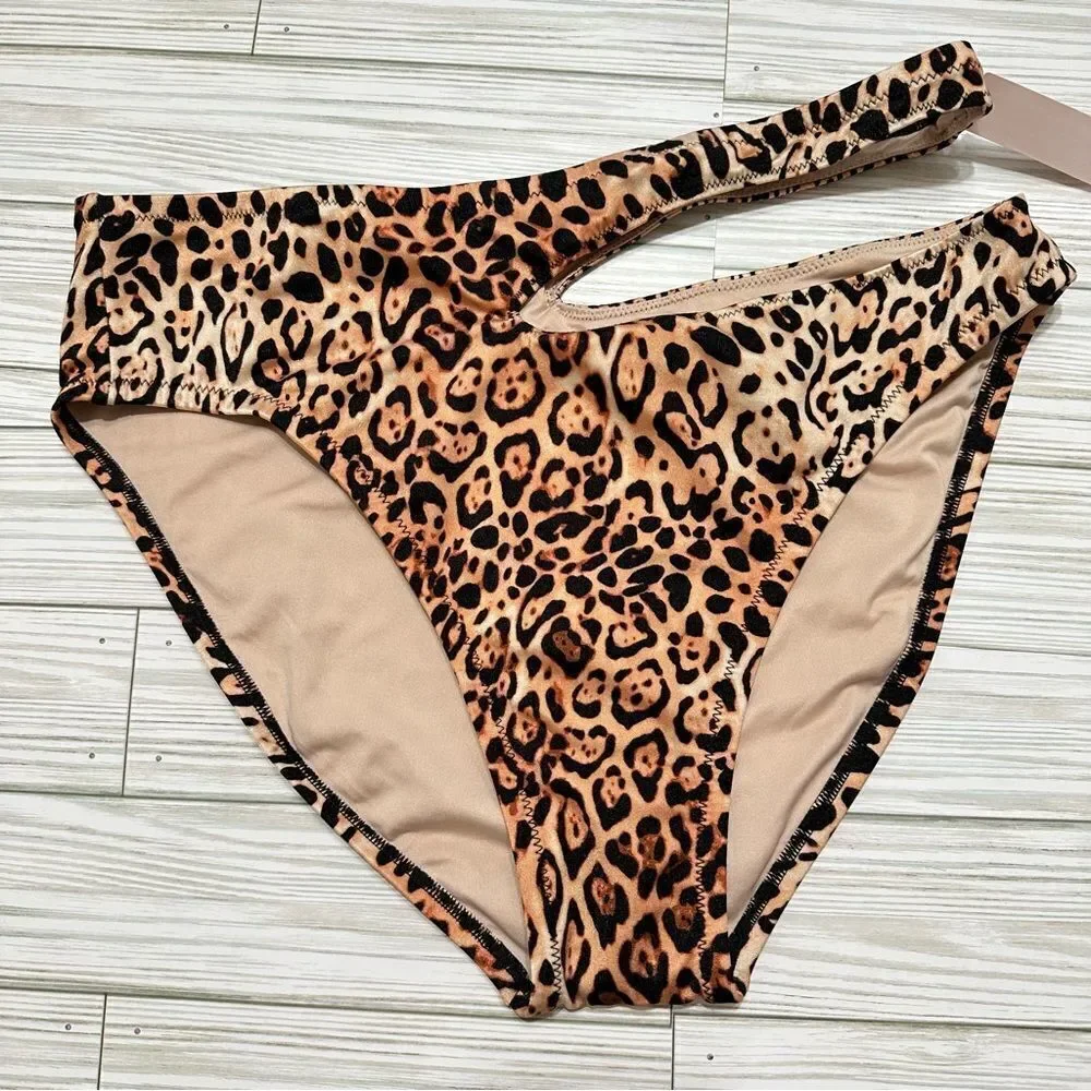 VICTORIA’S SECRET ANIMAL PRINT HIGH WAIST CUT OUT BIKINI‎ SWIMSUIT BOTTOM NWT L