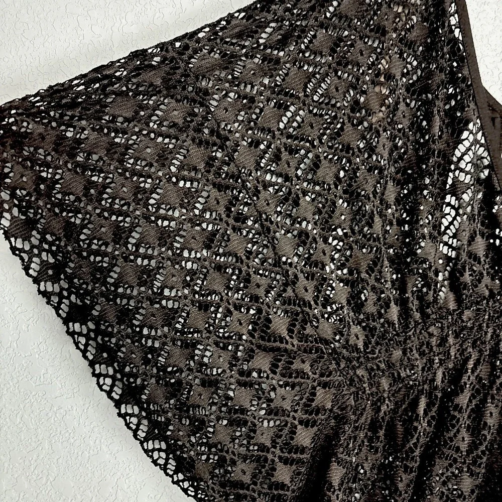 Miken black lace