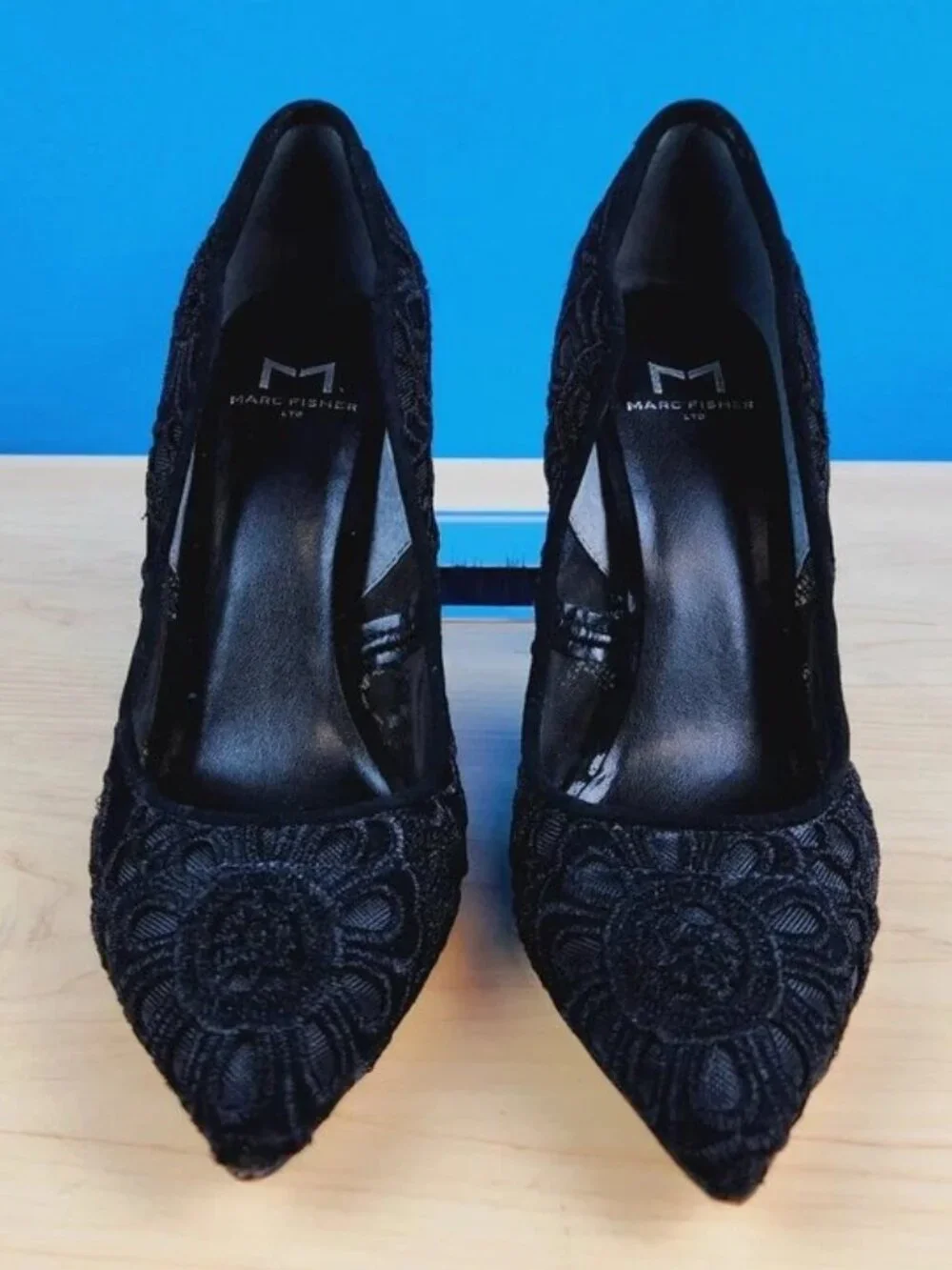 Marc Fisher pre owned