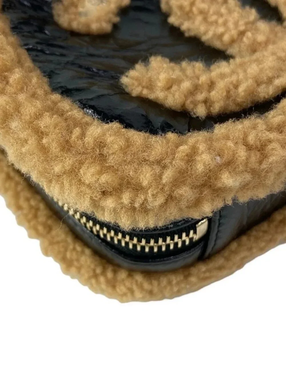 CHANEL accessories	box cloth