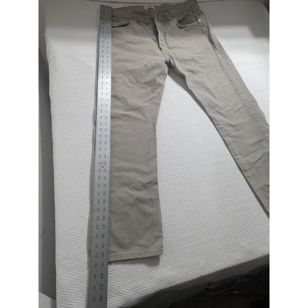 Levis pre owned
