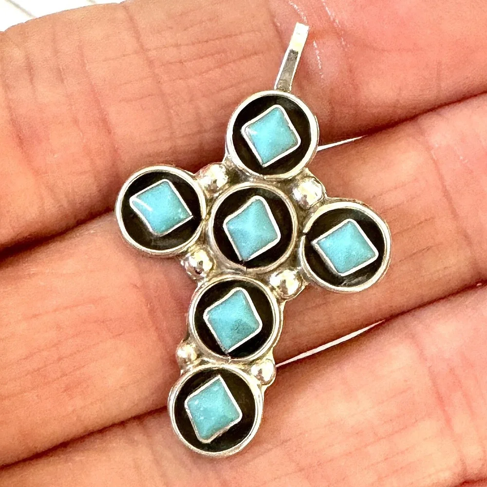 Native American Zuni Indian Turquoise Jewelry beautiful cross