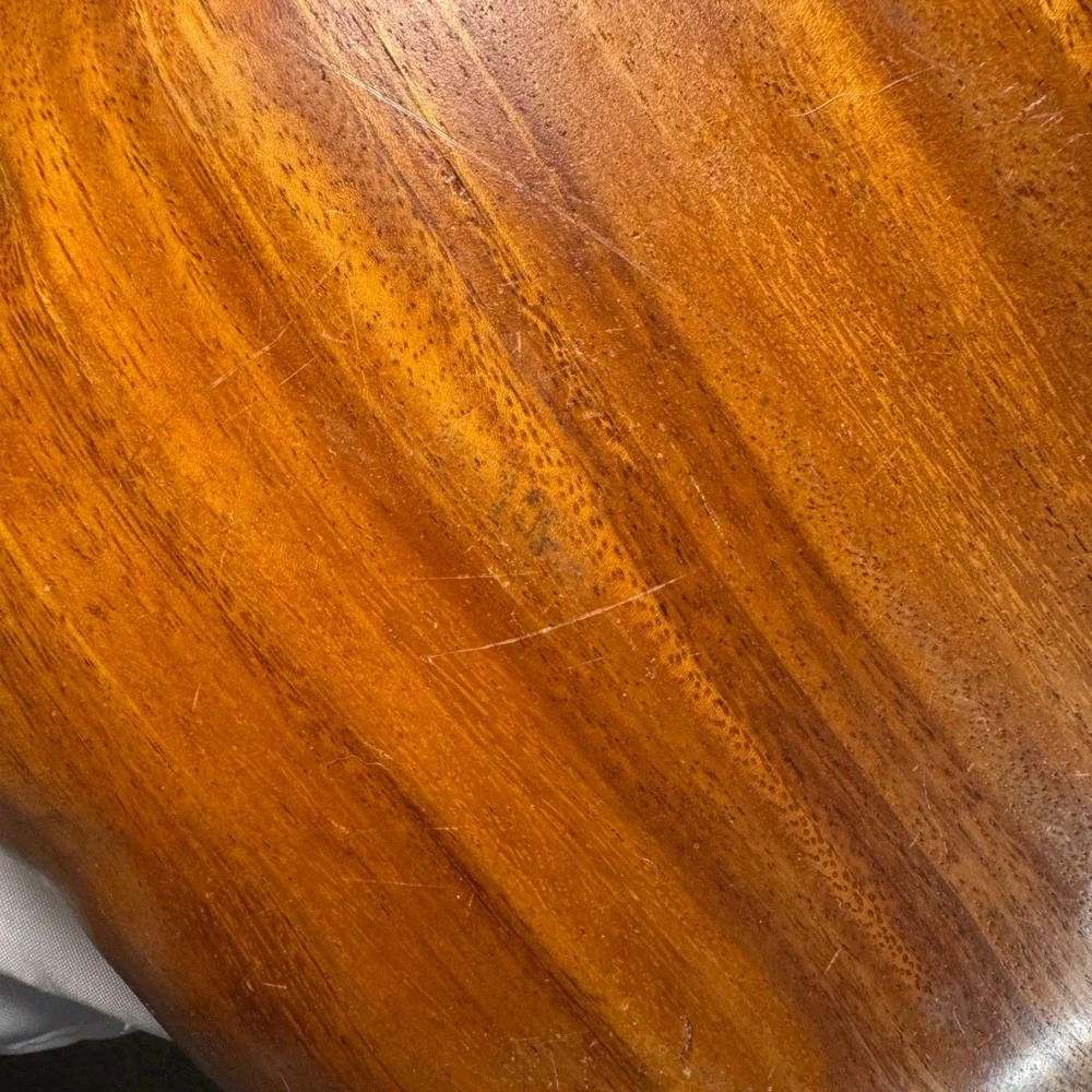 Unbranded vintage hand