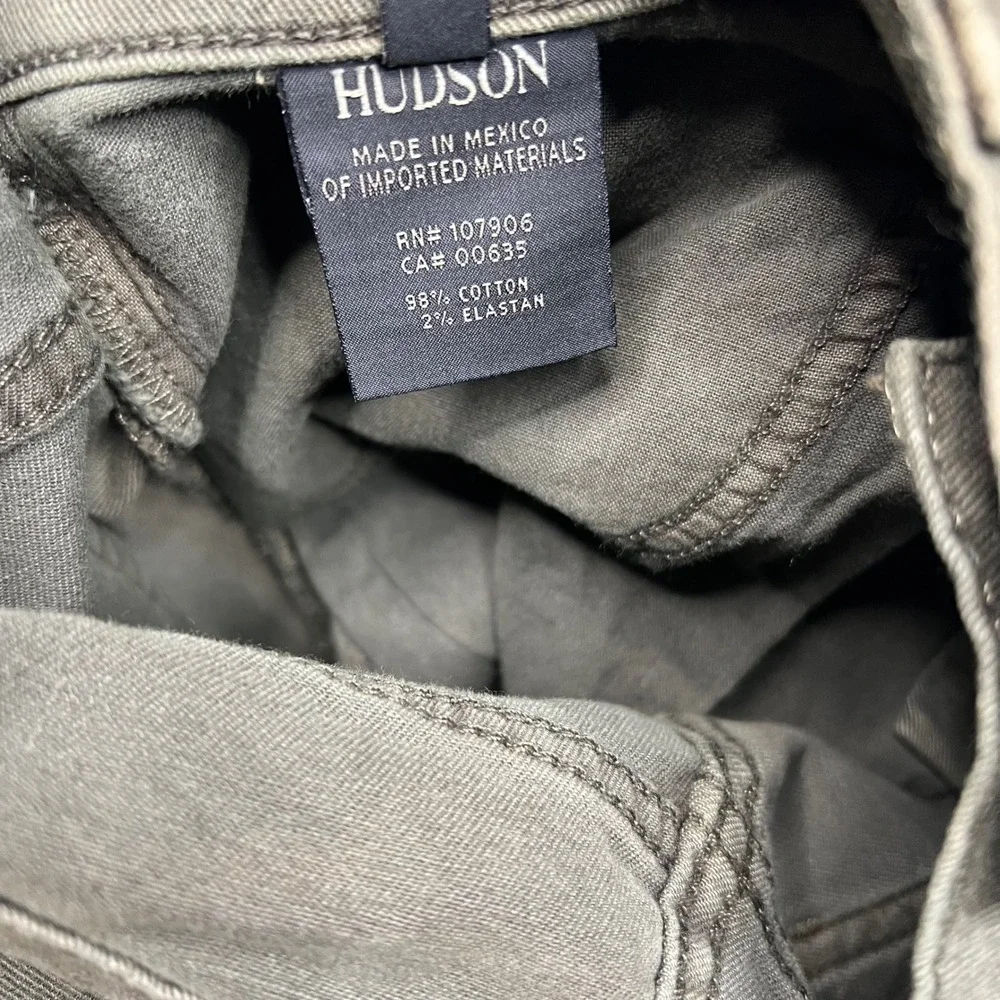 Hudson Jeans fits 31x33