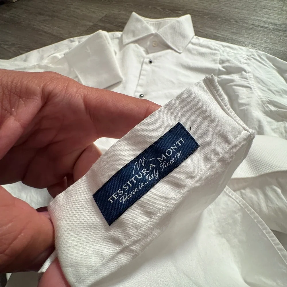 Suitsupply provide white