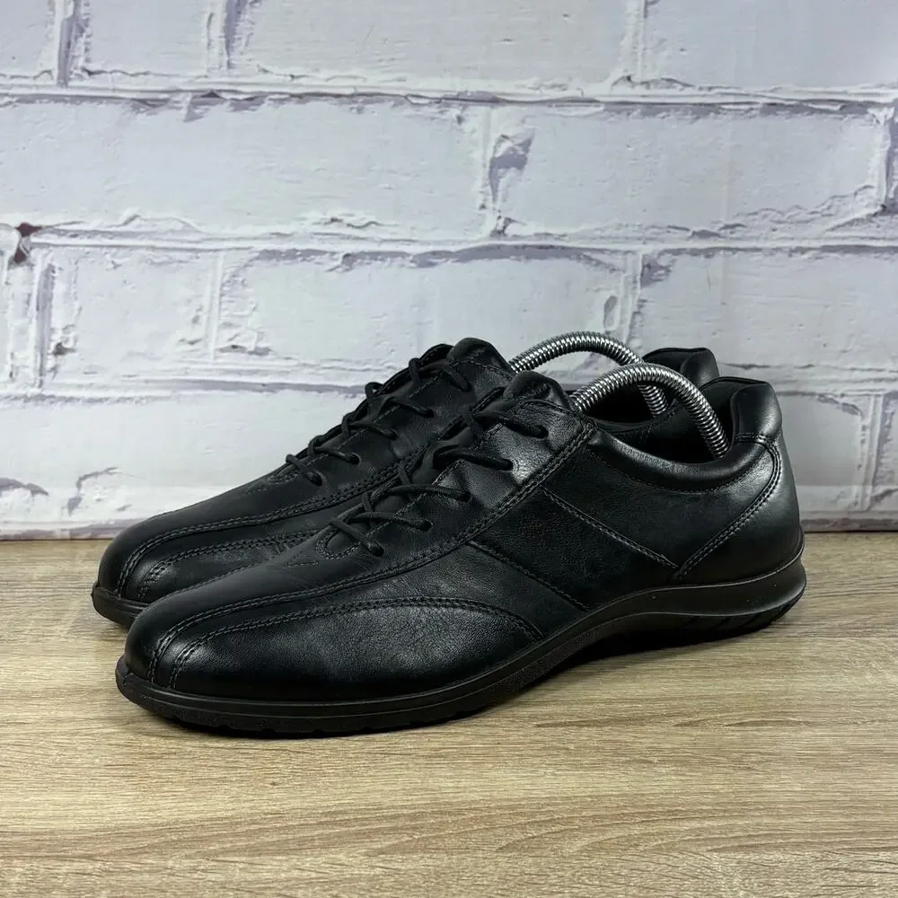 Ecco pre worn