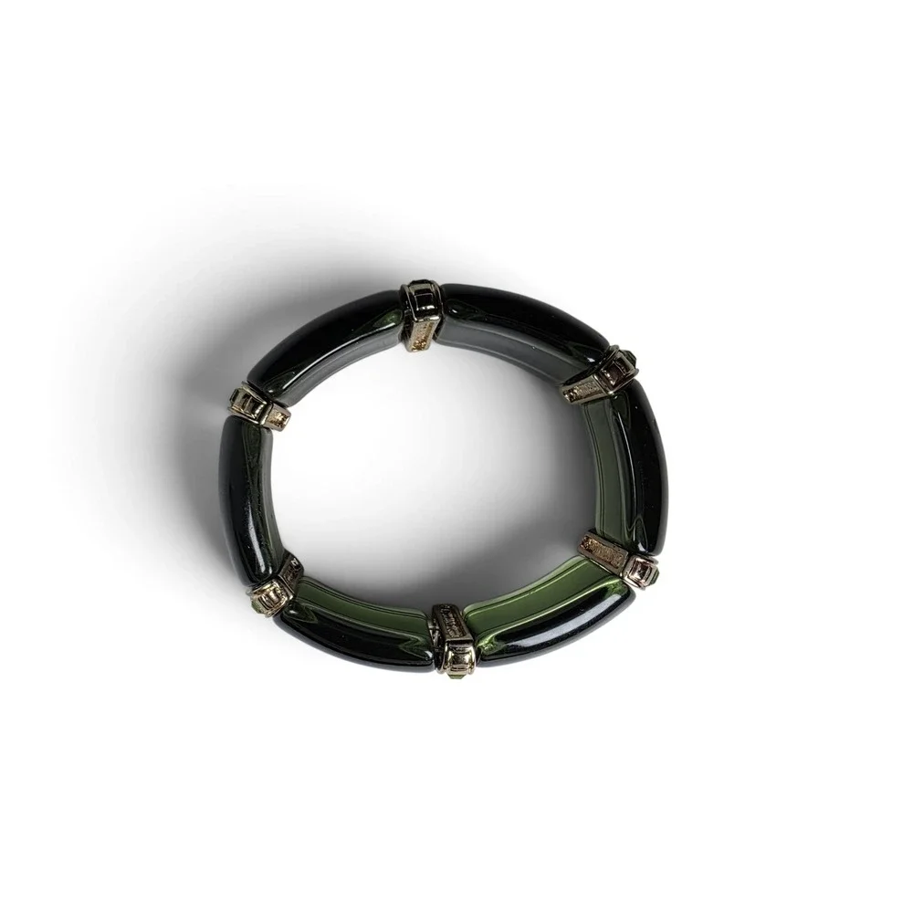 N/A vintage olive
