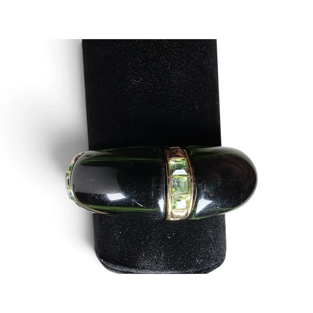 N/A vintage olive