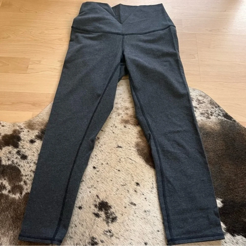 lululemon athletica size fabric
