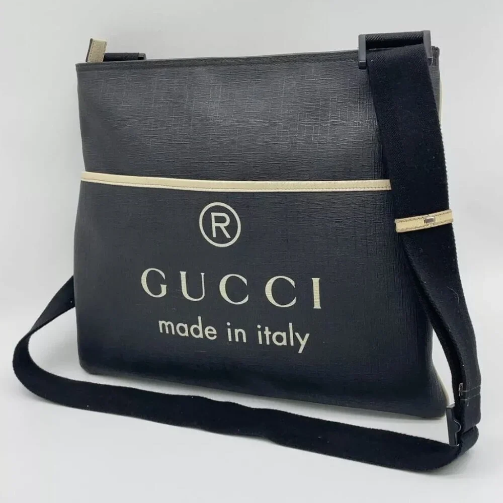 Gucci stay effortlessly