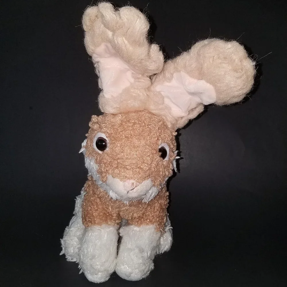Dan Dee bunny rabbit