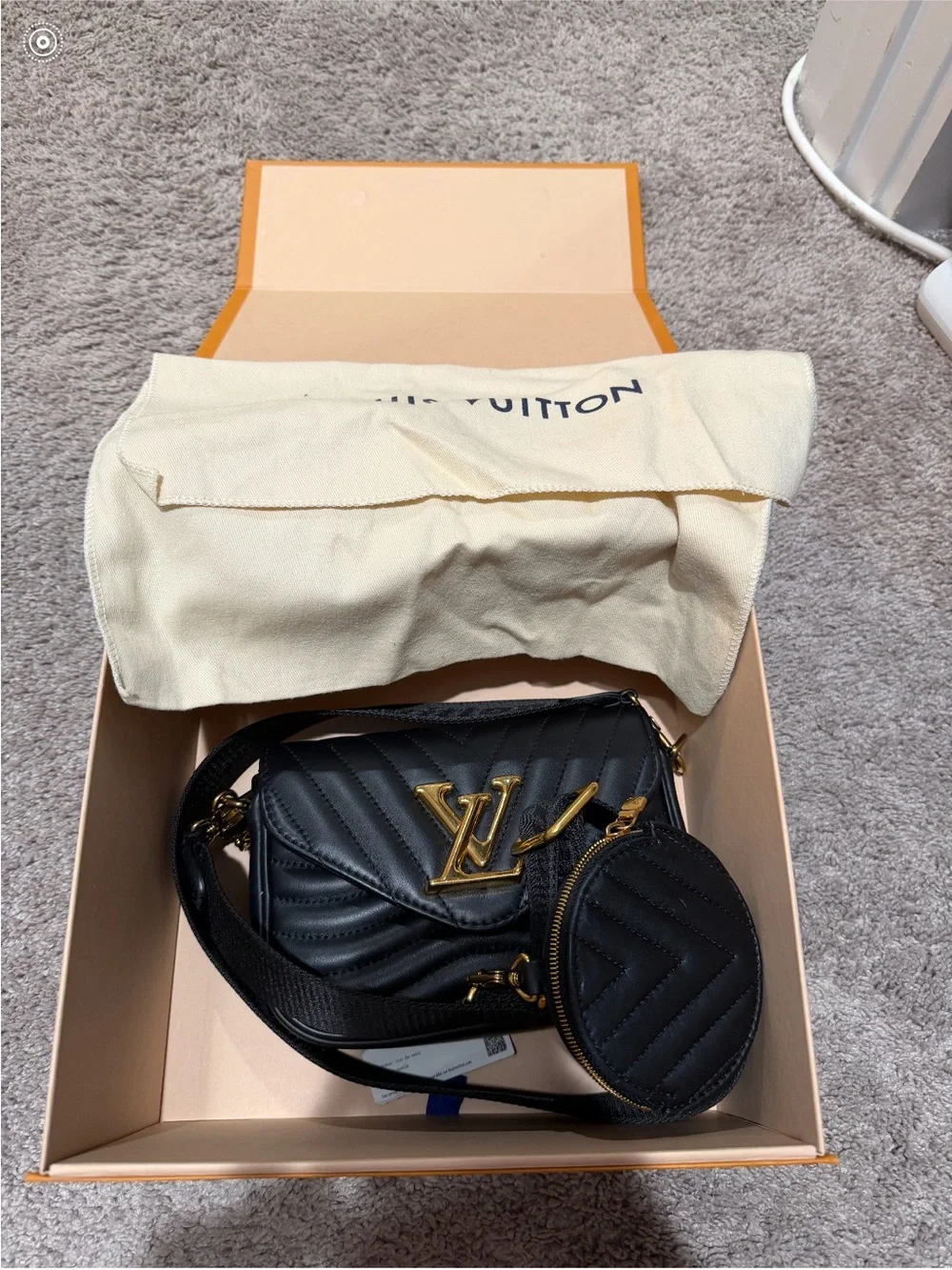 Louis Vuitton louis vuitton