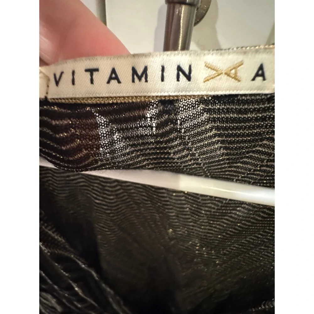 Vitamin A vitamin metallic
