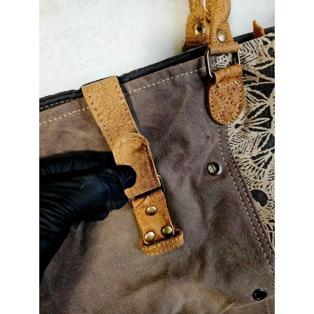 Maya tote bag